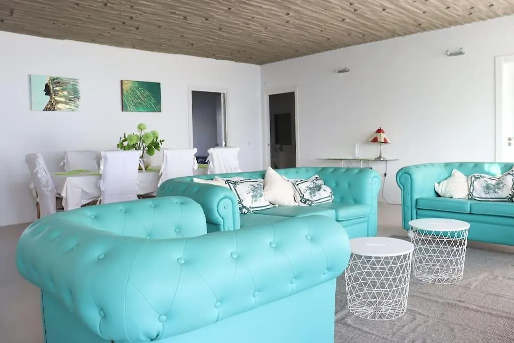 Amazing Villa In ベナルマデナ