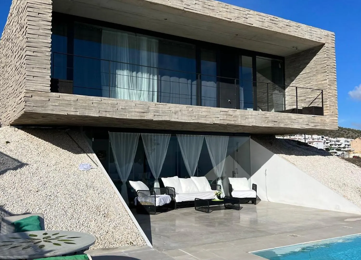 Amazing Villa In Benalmadena