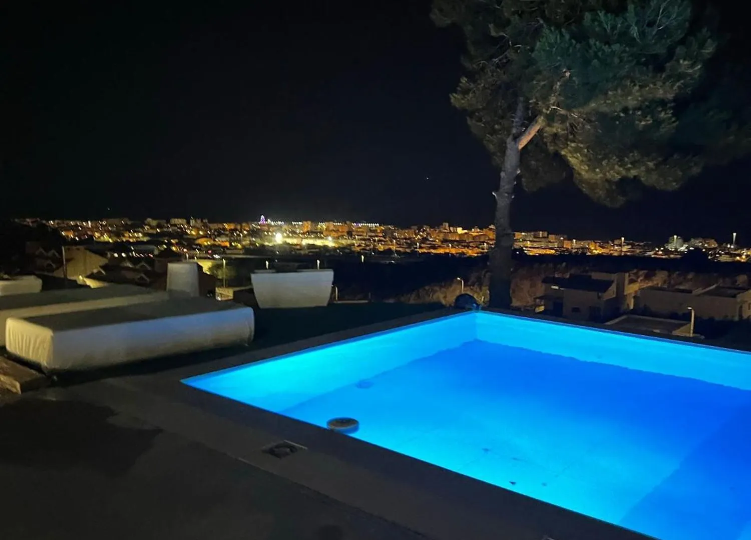 Amazing Villa In Benalmadena Spain